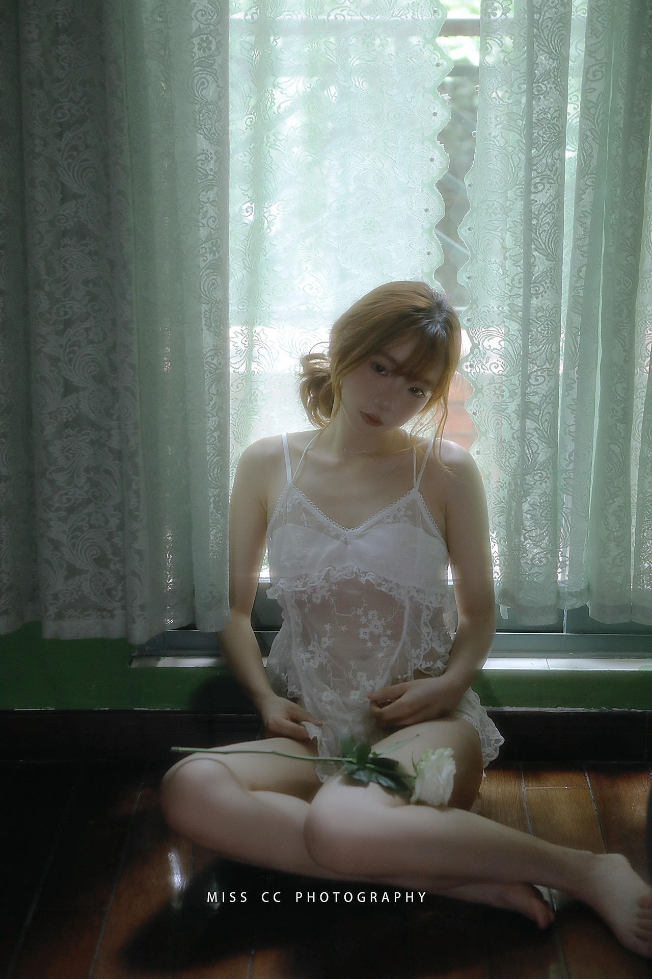 乌云释放一场情绪雨