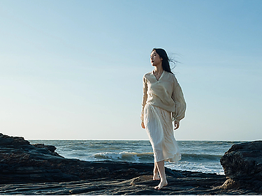 10万亿「她消费」浪潮来袭：洞见女性消费未来钱景