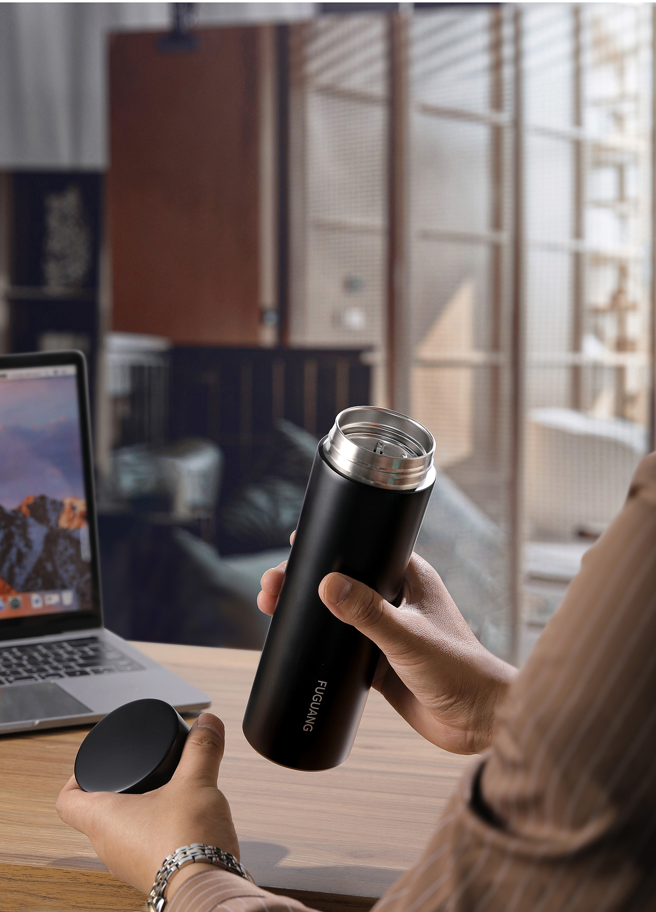 男士保温杯拍摄