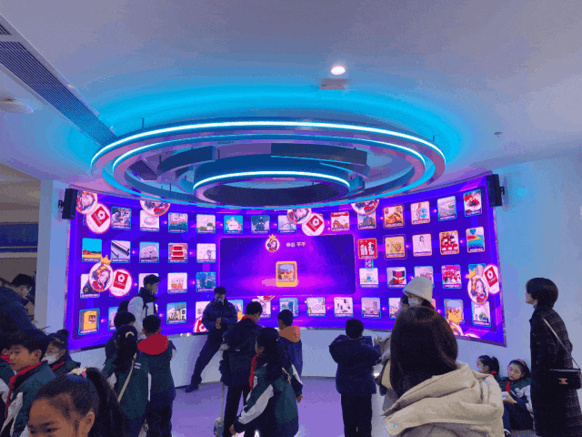 展馆设计-杭州临平造品牌馆，“一馆一商城一IP”，领略未来科技的无限魅力（图ZMTQ4NjM2OTY=） - 资讯 - 站酷设计师ZGSJS原创素材 - 站酷ZCOOL