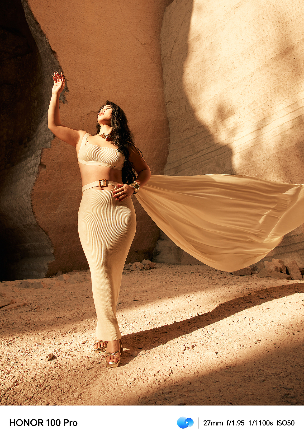 红人合作 | 荣耀100 Pro代言-沙漠的画卷（图ZMzc0NTA2NTQw） - 时尚/艺术摄影 - 站酷设计师邓大羽YU原创素材 - 站酷ZCOOL