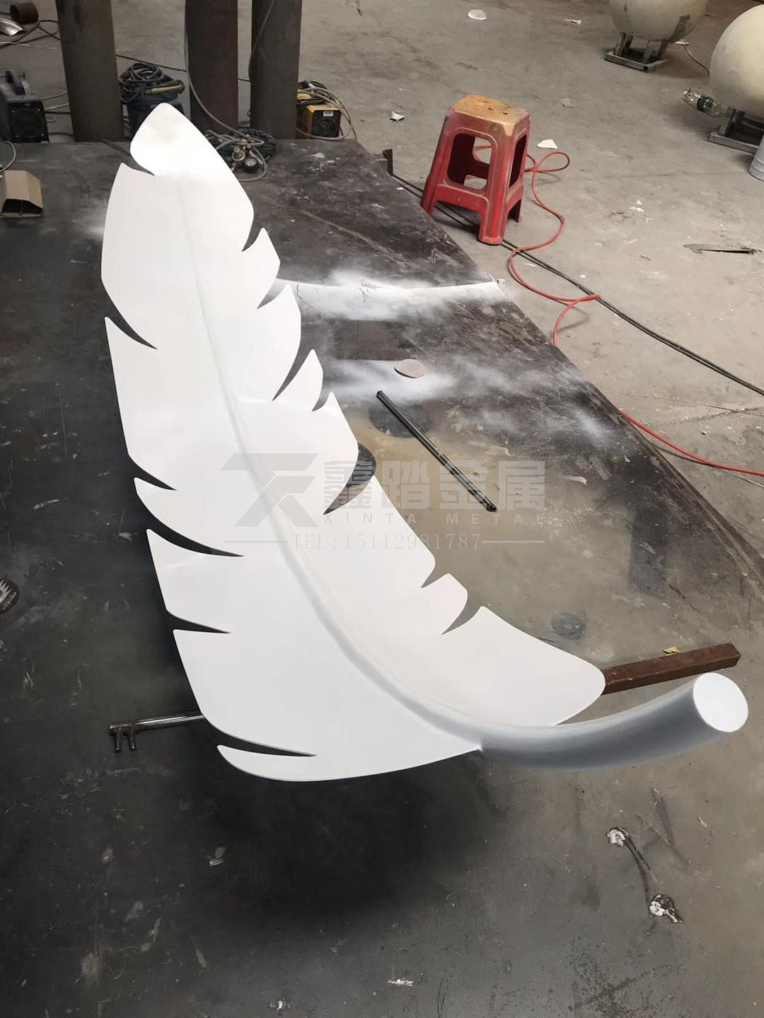 不锈钢艺术羽毛景观雕塑 抽象不锈钢雕塑定制