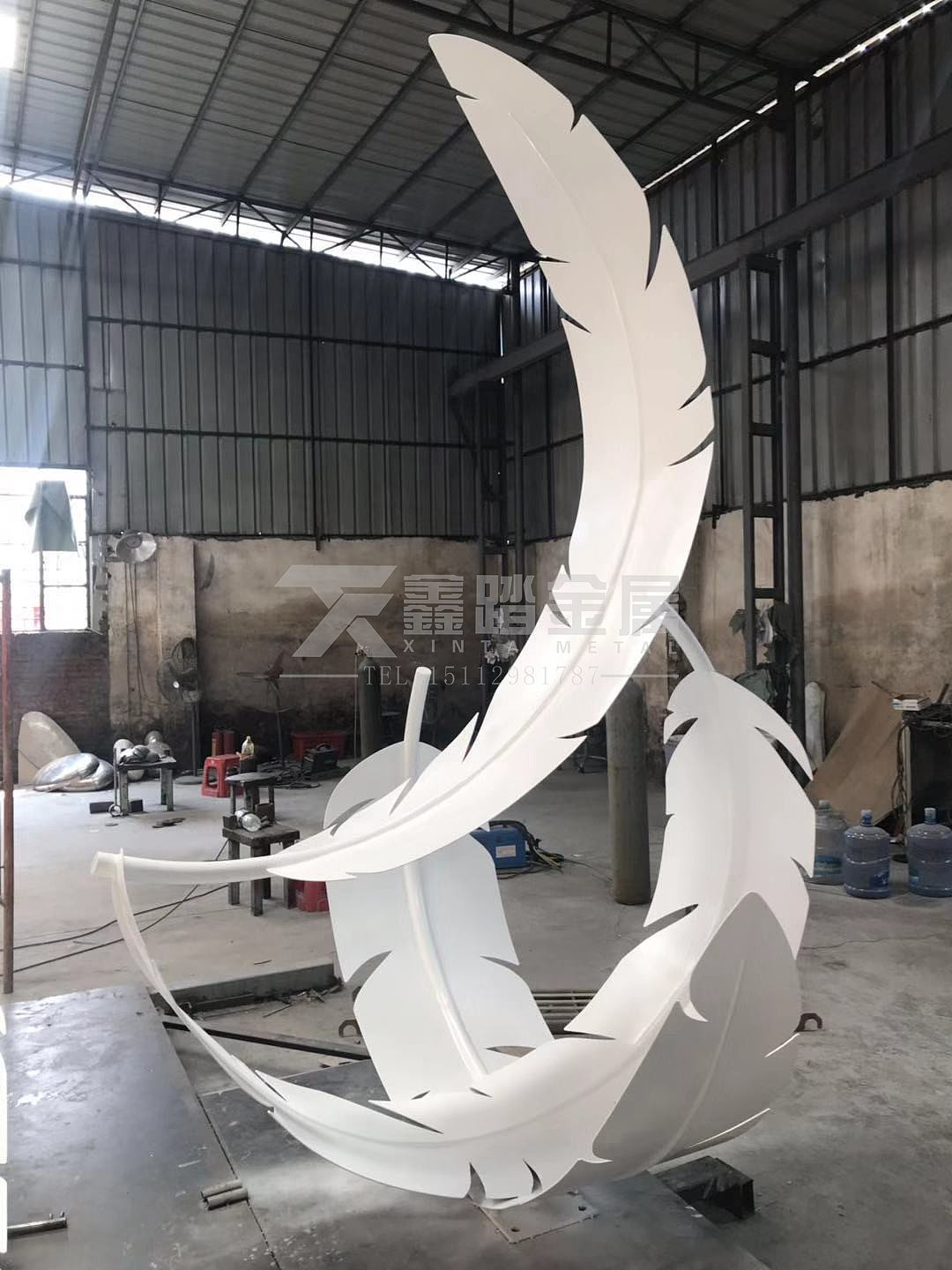 不锈钢艺术羽毛景观雕塑 抽象不锈钢雕塑定制(图ZMzc0NTg1MjY0) - 雕塑 - 站酷设计师w13927702320原创素材 - 站酷ZCOOL
