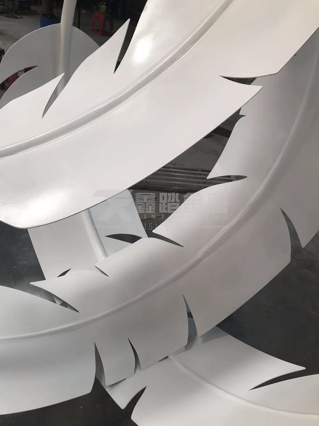 不锈钢艺术羽毛景观雕塑 抽象不锈钢雕塑定制