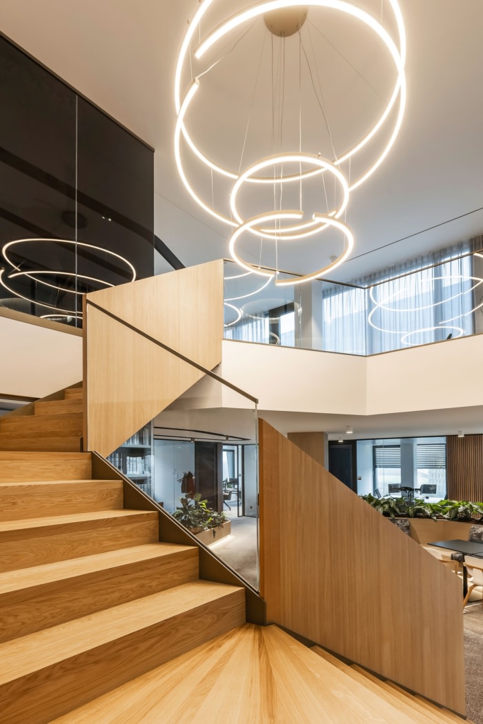 办公楼设计装修:从平衡、秩序与和谐等正义的象征中汲取灵感