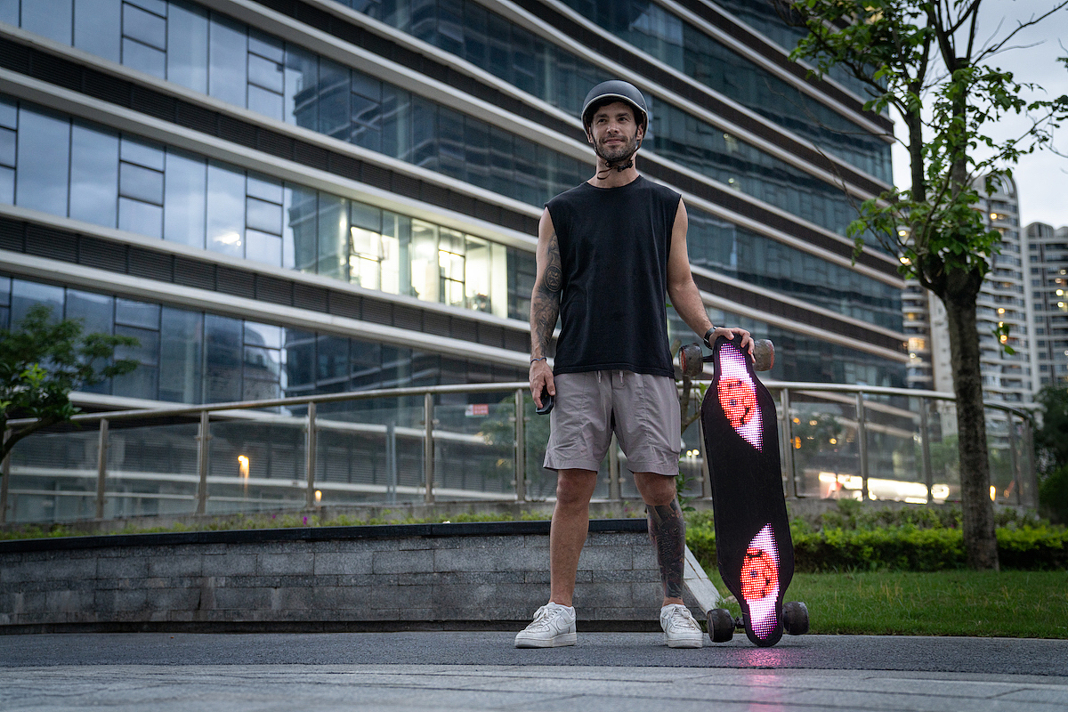 2024 UDITER电动四轮滑板电商视频（图ZMzc0Njc0Mjky） - 产品摄影 - 站酷设计师wheelive原创素材 - 站酷ZCOOL