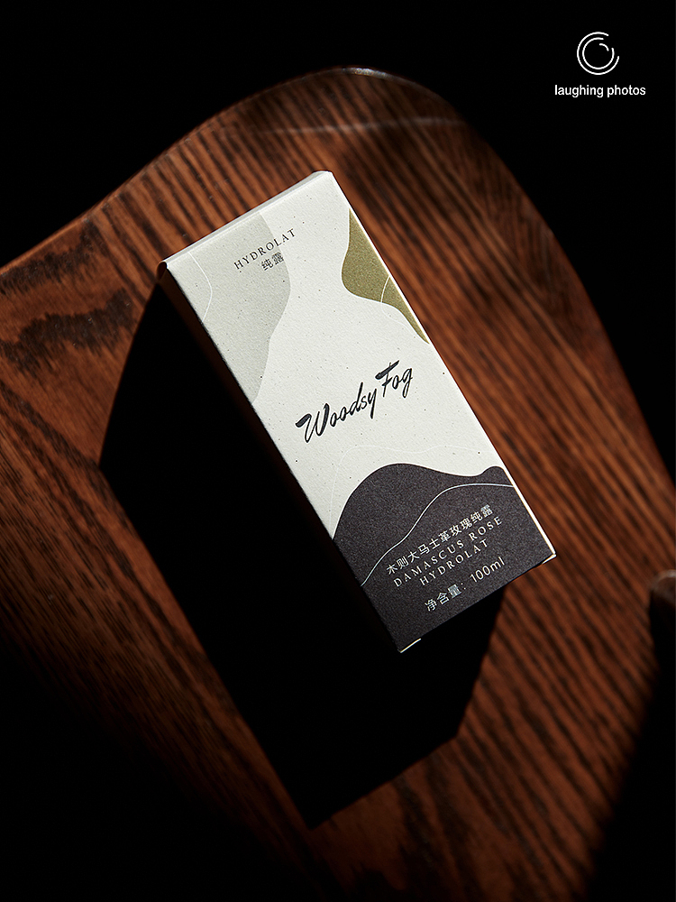 护肤品包装盒自然光外景静物拍摄（图ZMzc0NzU1ODM2） - 产品摄影 - 站酷设计师西又摄影原创素材 - 站酷ZCOOL