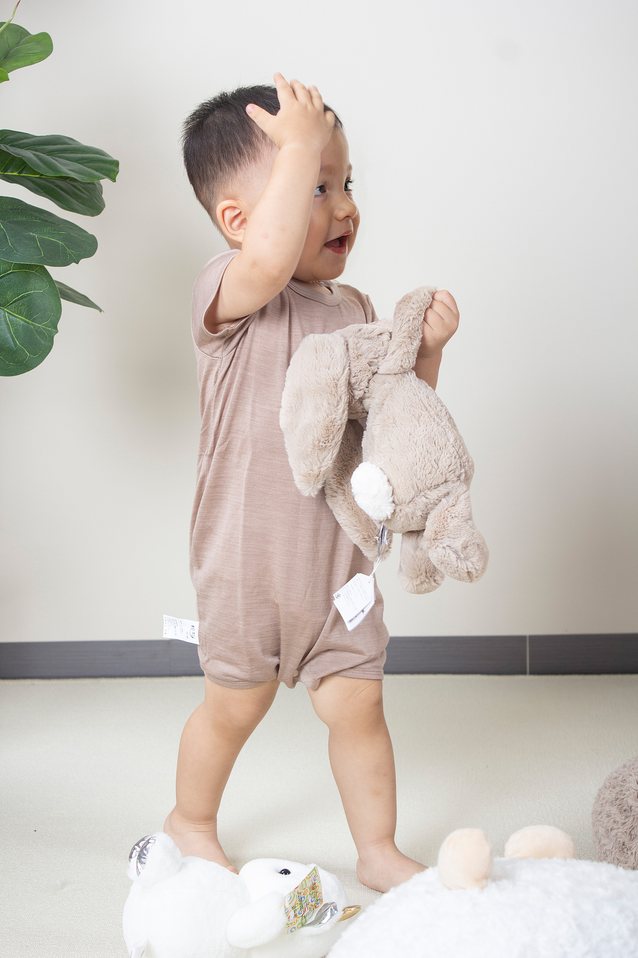 实拍+ai 模特图 ai创作 电商模特图（图ZMzc0NzYzOTYw） - 人像摄影 - 站酷设计师百琪原创素材 - 站酷ZCOOL