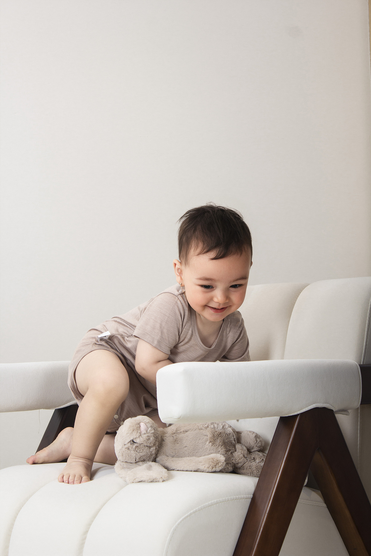 实拍+ai 模特图 ai创作 电商模特图（图ZMzc0NzY0MTI4） - 人像摄影 - 站酷设计师百琪原创素材 - 站酷ZCOOL