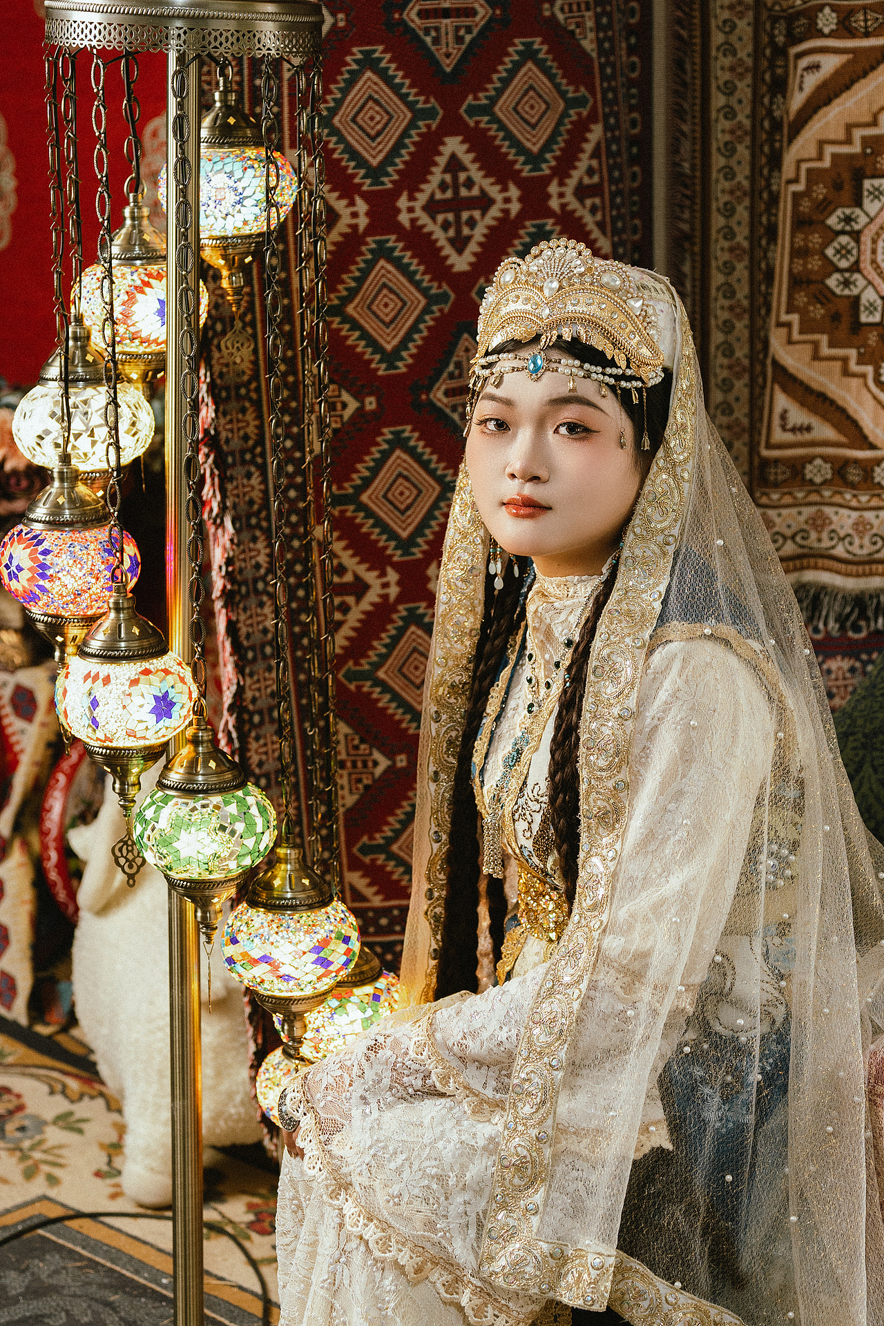 维吾尔族民族服饰写真—人像摄影（图ZMzc0ODAyMDky） - 人像摄影 - 站酷设计师溯光摄影工作室原创素材 - 站酷ZCOOL