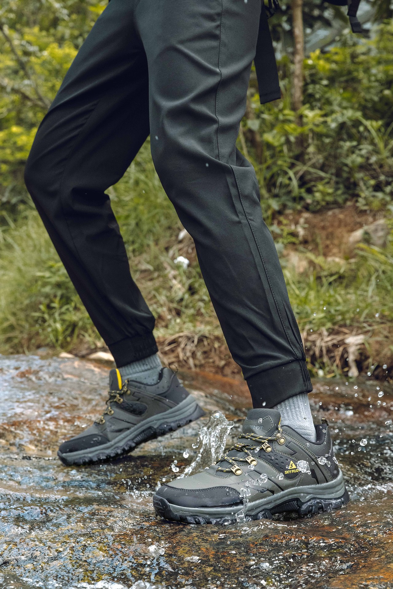 登山鞋口播视频