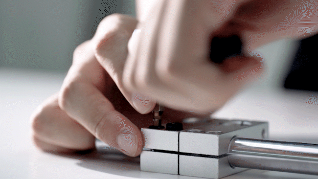  银月光 | 月亮矩阵，与中秋礼盒设计