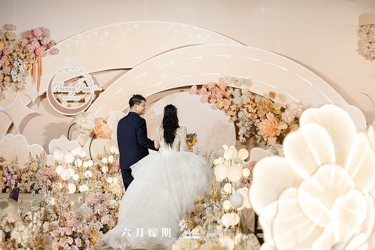 香槟星空婚礼（图ZMzc1MDAxMTQ0） - 舞台美术 - 站酷设计师婚礼策划小帆原创素材 - 站酷ZCOOL