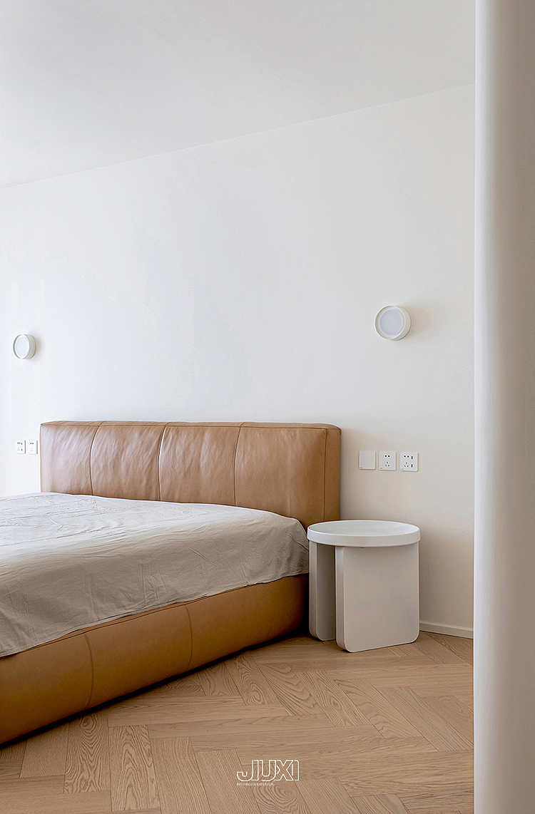 95㎡空间实现1+1>2,独居也要更宽敞,秒变温馨奶油风