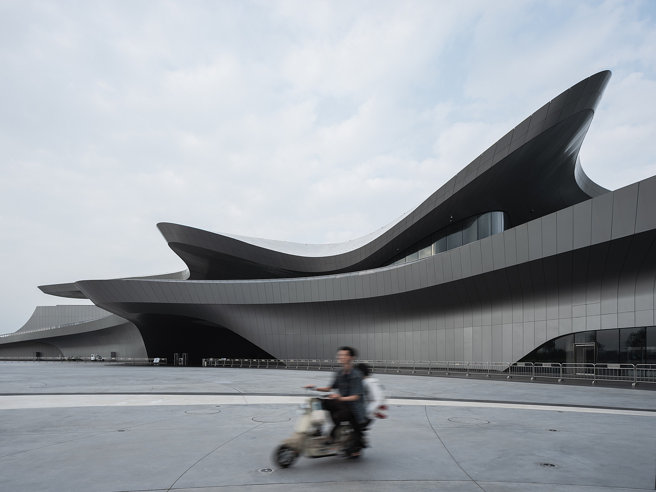 「建筑摄影」成都科幻馆