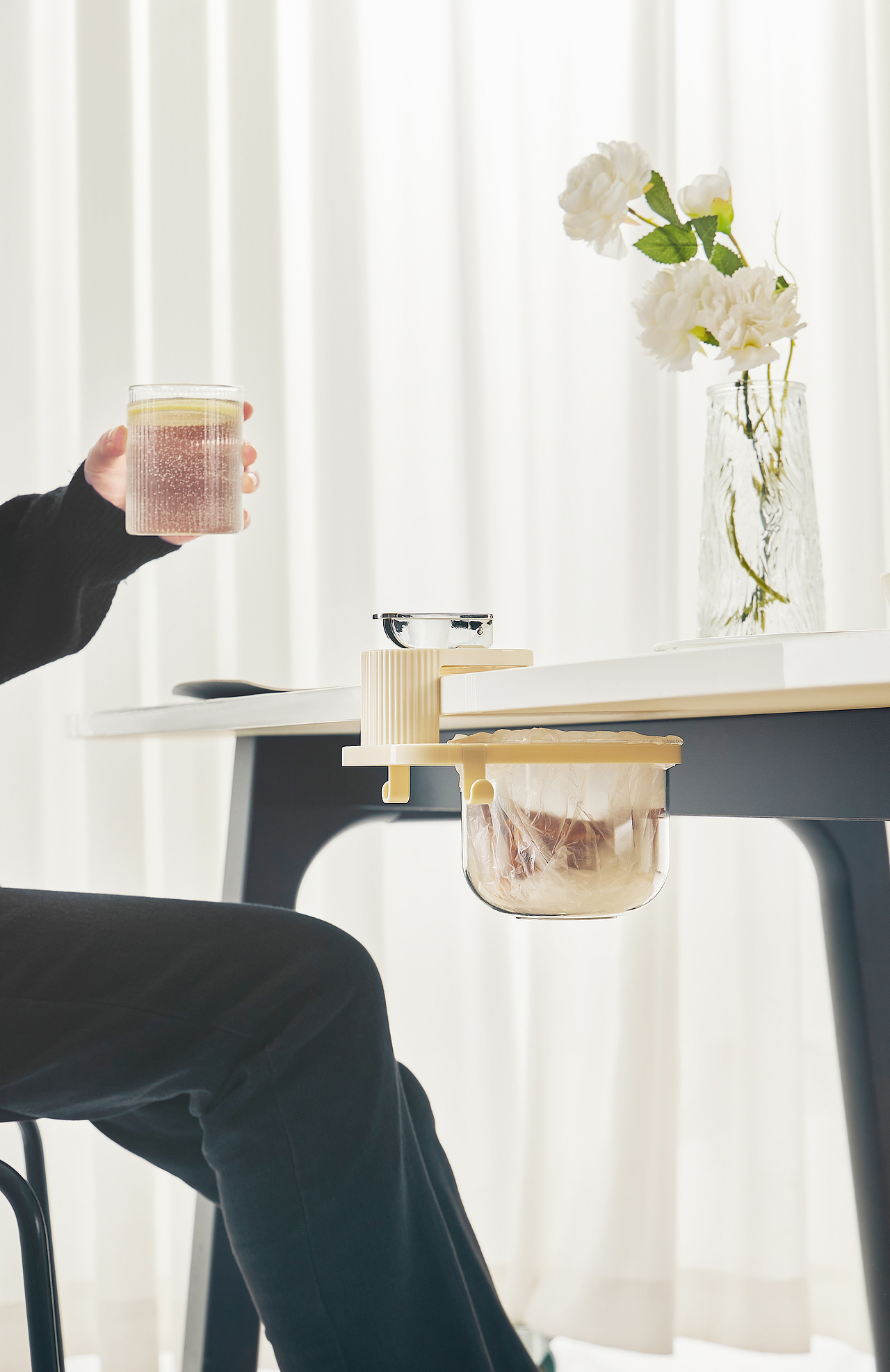 电商产品摄影|桌边垃圾桶