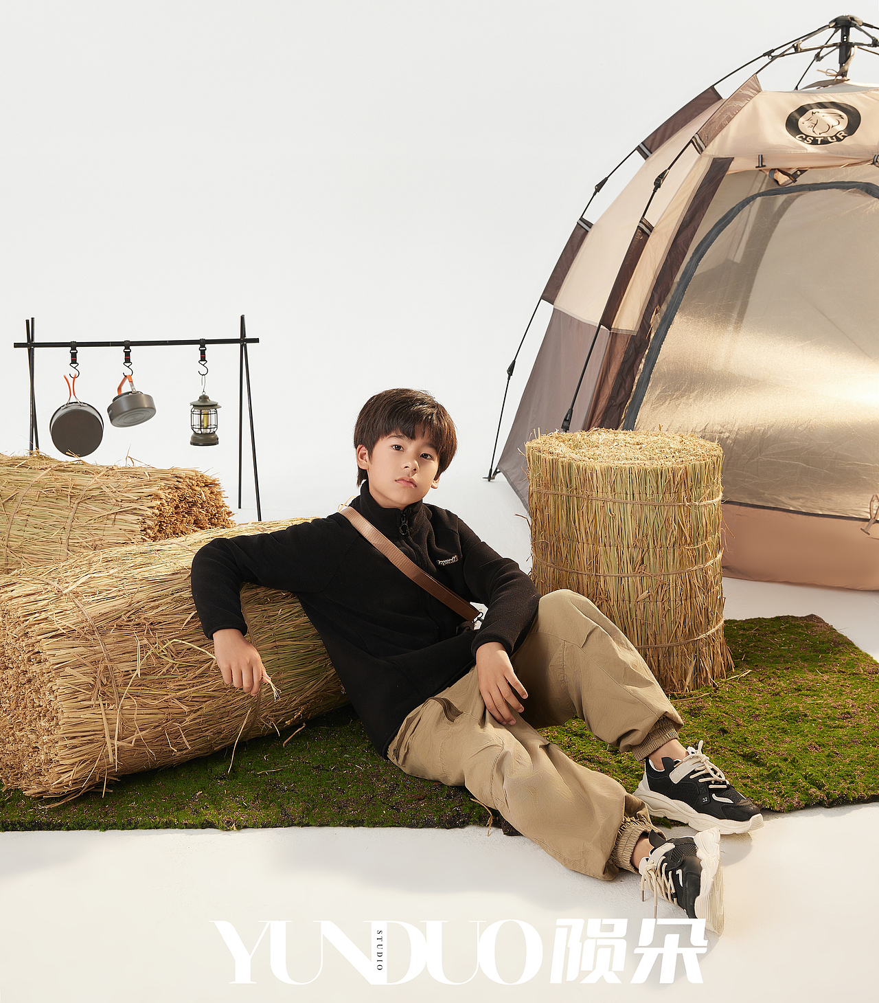 儿童抓绒衣 摇粒绒 户外保暖 舒适保暖外套拍摄案例