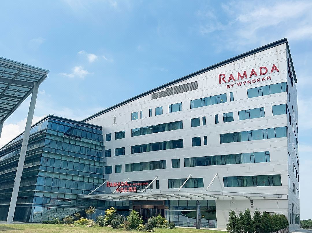 湖州华美达酒店导示