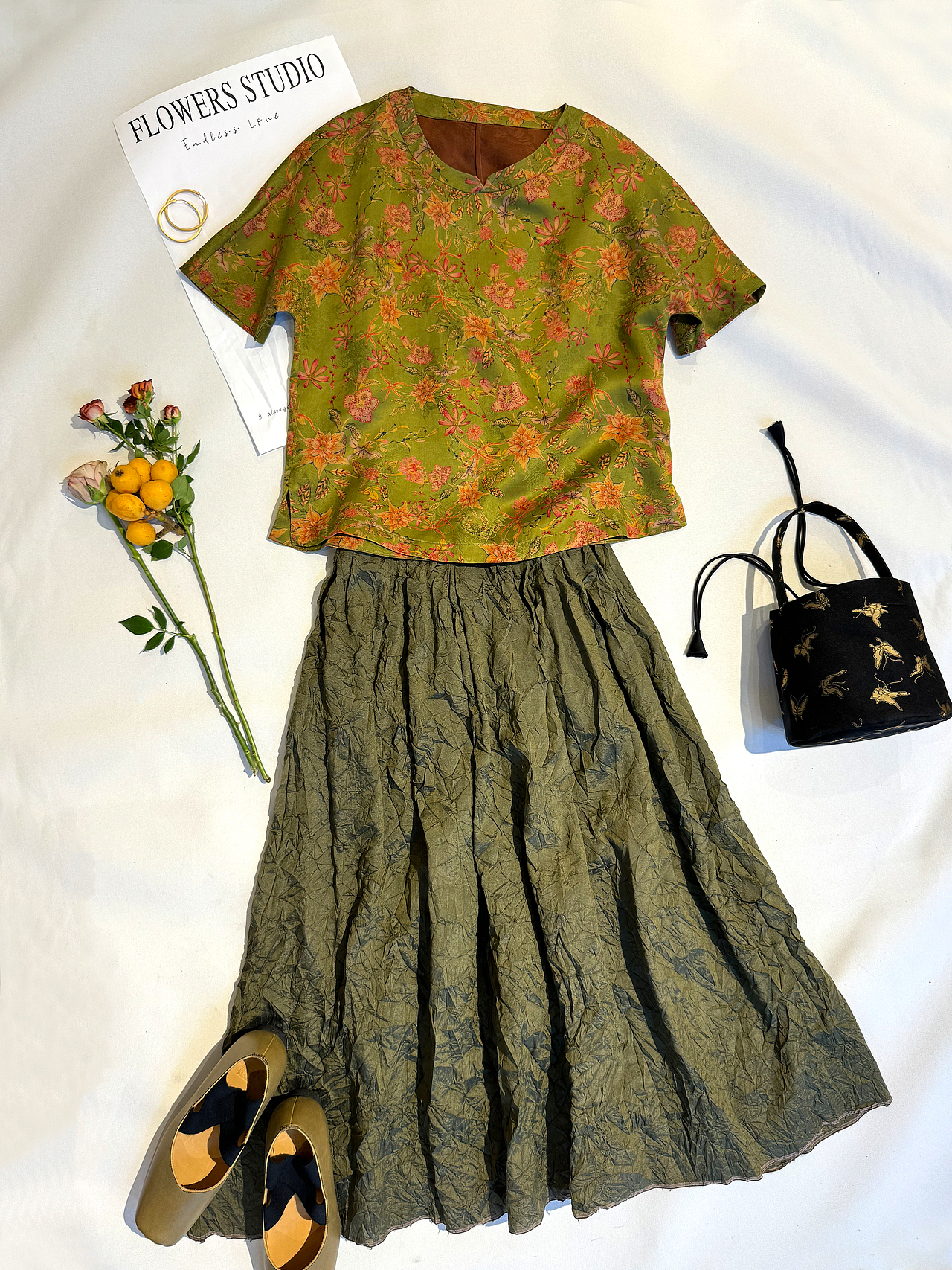 平铺搭配拍摄（图ZMzc1NDA0MTg4） - 其他平面 - 站酷设计师你们管我叫啥原创素材 - 站酷ZCOOL