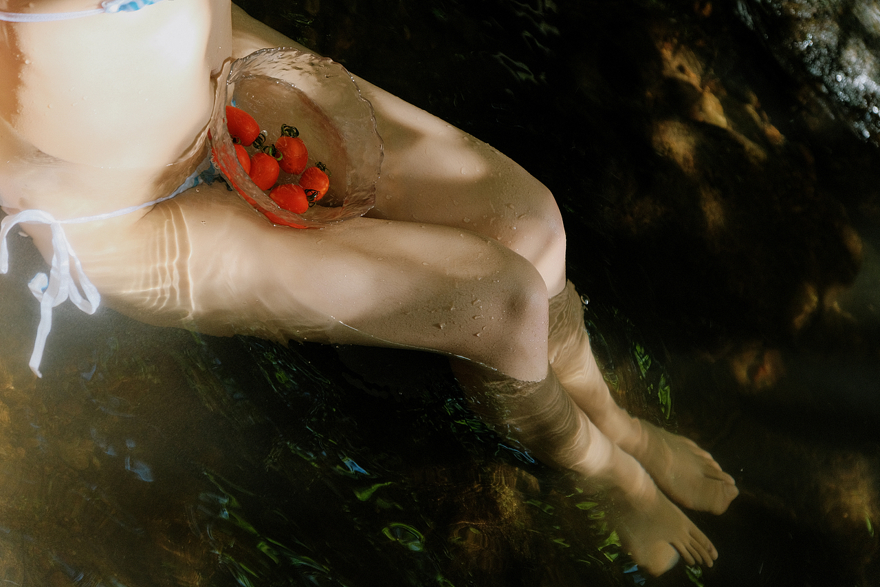 夏日午后的阳光最是耀眼（图ZMzc1NDc0OTY0） - 人像摄影 - 站酷设计师玩摄影的安生原创素材 - 站酷ZCOOL