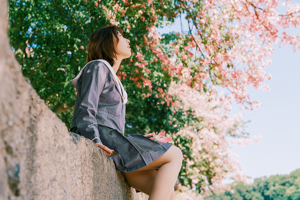 花开呢女孩（图ZMzc1NDc3ODI0） - 人像摄影 - 站酷设计师玩摄影的安生原创素材 - 站酷ZCOOL