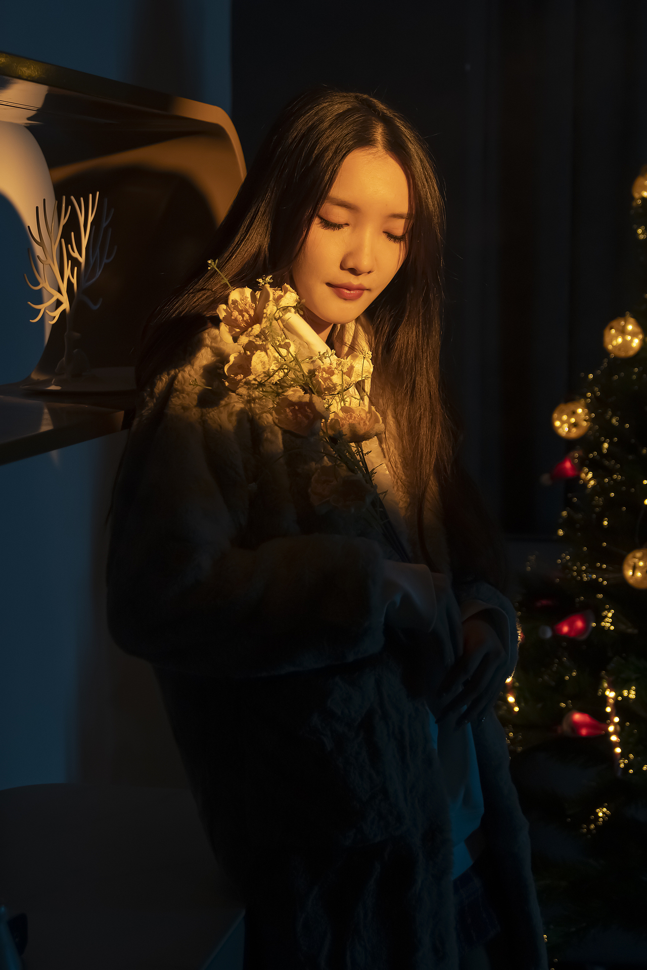 聚光筒口袋灯氛围感人像效果（图ZMzc1NTIzMTY0） - 其他平面 - 站酷设计师汪潮远原创素材 - 站酷ZCOOL