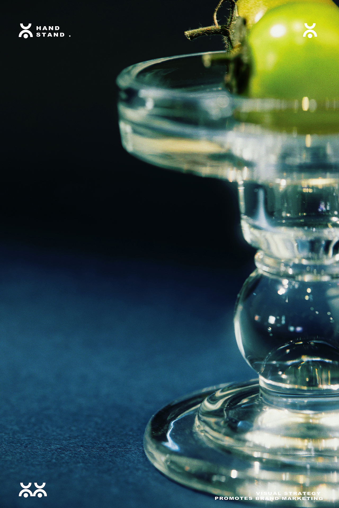 Blue for key 饰品 |Handstand倒立