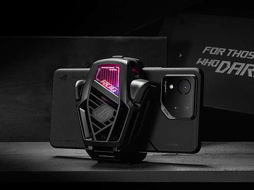 华硕、腾讯ROG Phone8 Pro游戏手机