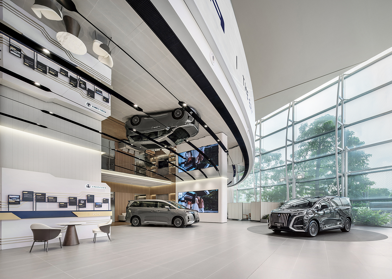 比亚迪腾势⾹港九⻰旗舰店