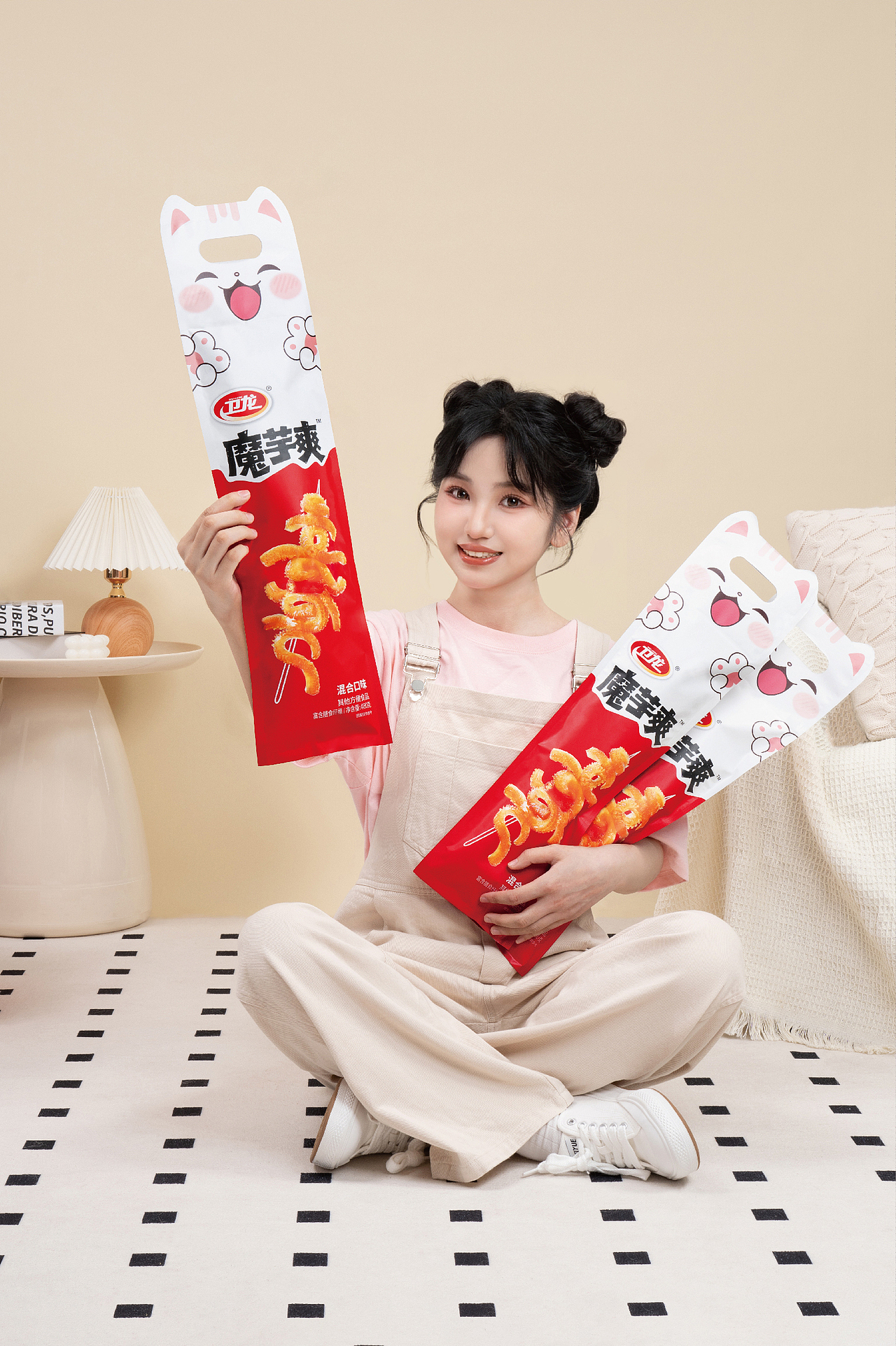 卫龙魔芋爽-猫窝人类猫条电商平面拍摄