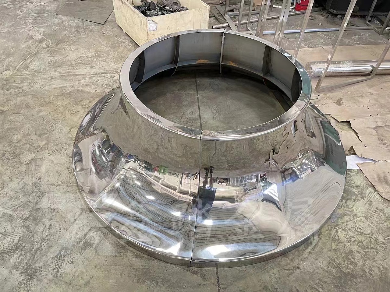 镜面钛金不锈钢喇叭口 金属喇叭口定制