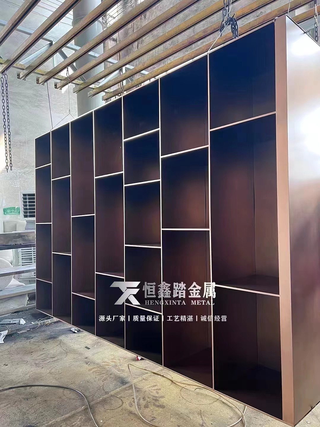 不锈钢黑金拉丝壁龛 浴室不锈钢壁龛可置灯带定制