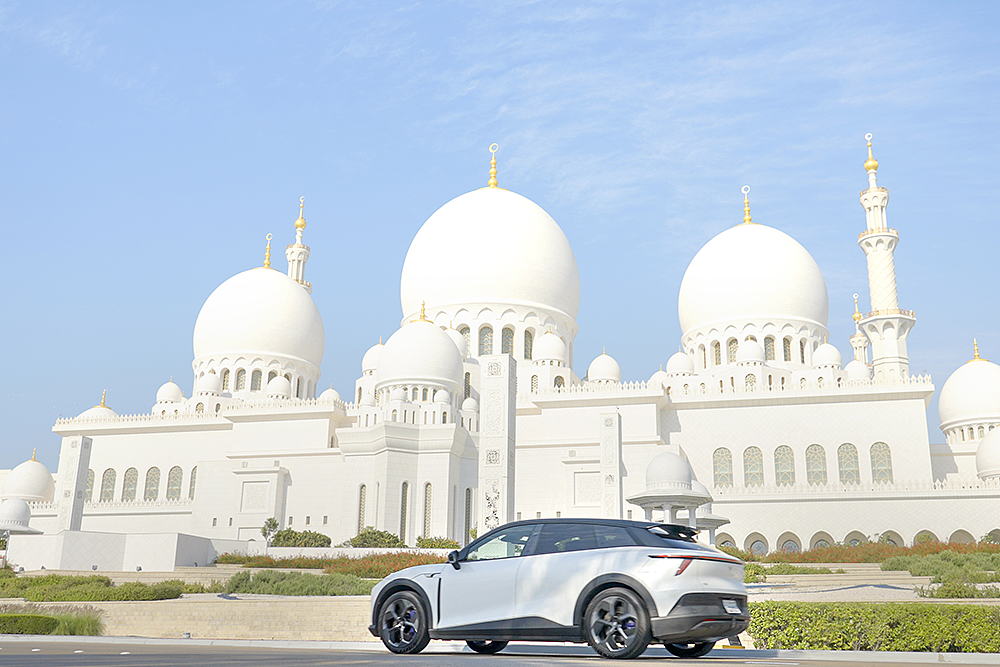 极越01汽车精修后期修图广告修图后期ps新能源车燃油车（图ZMzc1ODM0NDUy） - 修图/后期 - 站酷设计师修图师小無原创素材 - 站酷ZCOOL