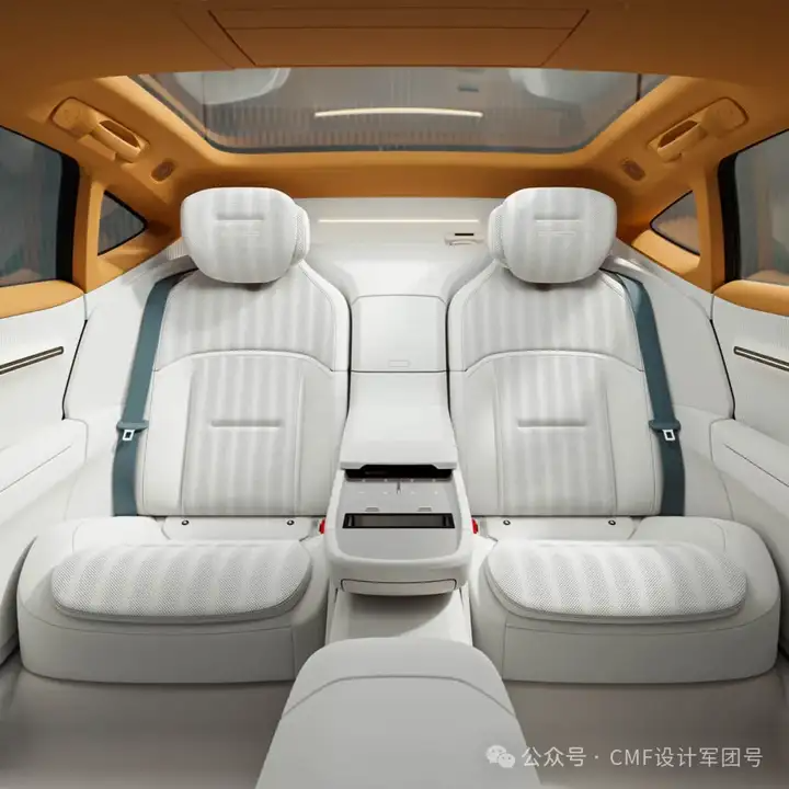 阿维塔012全球首秀,液态金属色车身,内外饰设计赏析