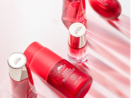 护肤品 套组 简洁 场景 光影