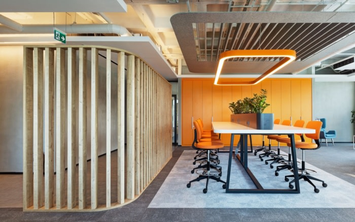 办公楼装修：采用灵活的设计 主要流通线路围绕核心区构建（图ZMTQ4ODg2NDA=） - 资讯 - 站酷设计师凯悦办公装修原创素材 - 站酷ZCOOL