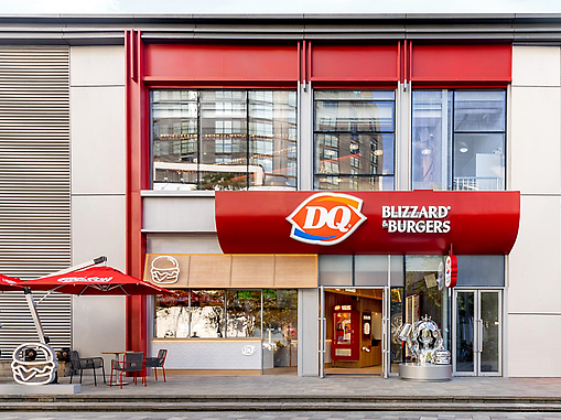 INGROUP作品丨DQ中国首家BLIZZARD & BURGERS旗舰店