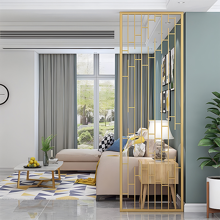 客厅与餐厅之间安装屏风隔断