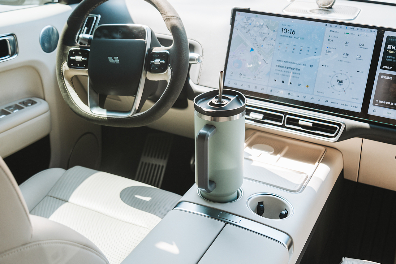 everich水杯拍摄-AIGC（图ZMzc2Mjc4NjA4） - 产品摄影 - 站酷设计师Gpaint原创素材 - 站酷ZCOOL