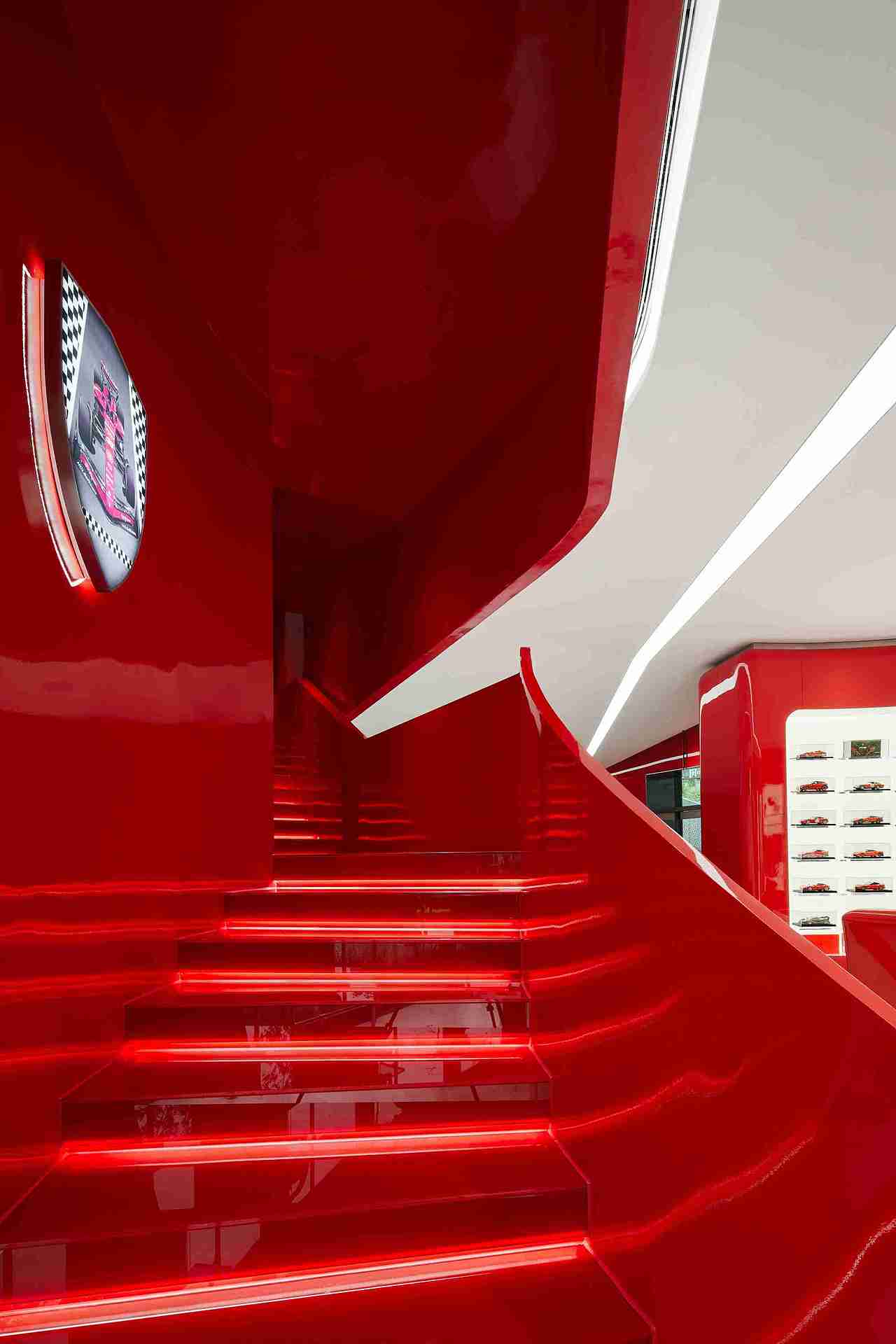 以设计之名,致敬法拉利的赛道传奇