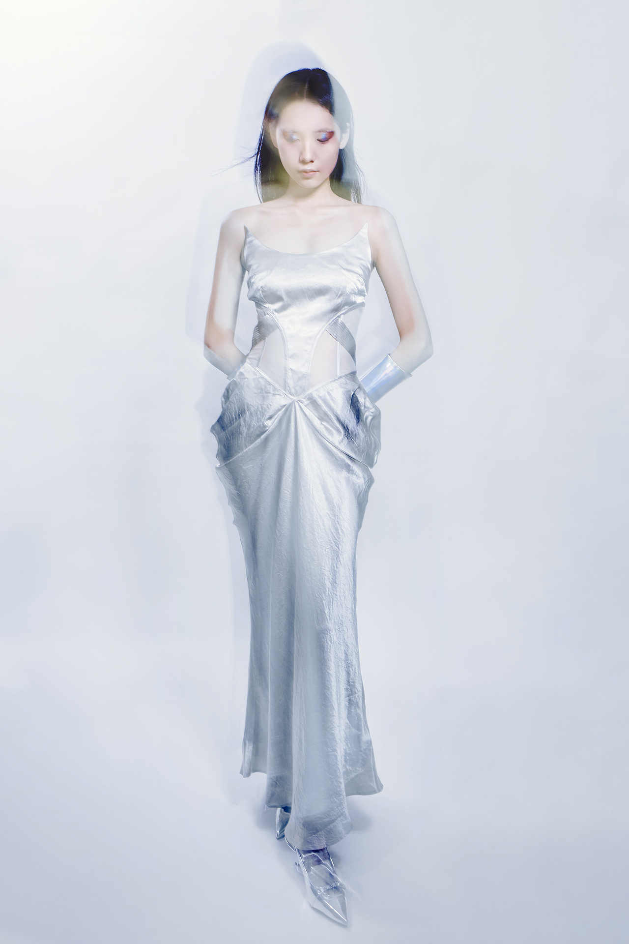 创作拍摄丨Metallic Future（图ZMzc2MzI4MjA4） - 时尚/艺术摄影 - 站酷设计师深圳ELstudio原创素材 - 站酷ZCOOL