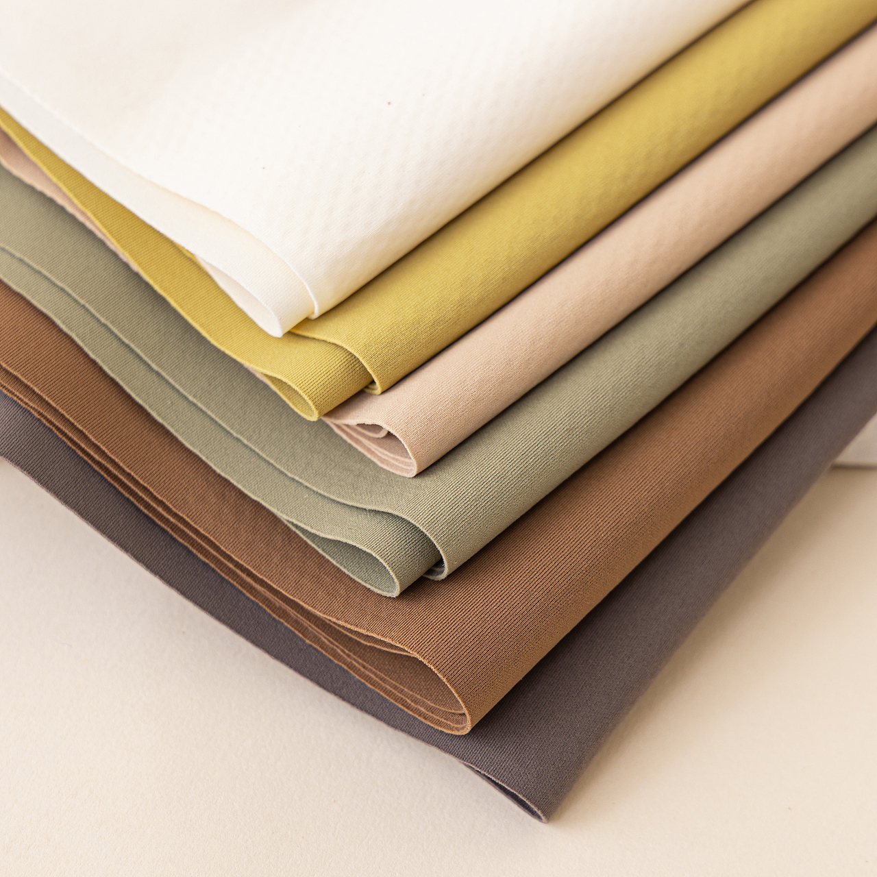 内裤白底图场景图拍摄