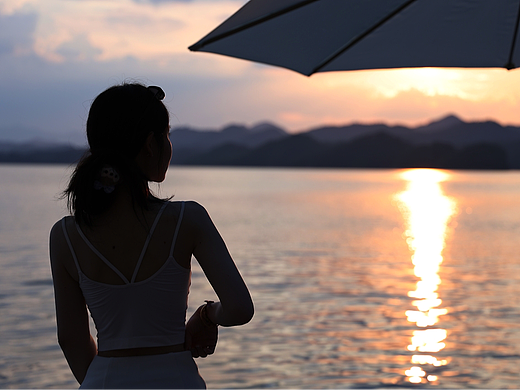 千島湖之行（個(gè)人主頁-ZNzAzMzU3NDA=） - 人像攝影 - 站酷設(shè)計(jì)師夏夏大西瓜原創(chuàng)素材 - 站酷ZCOOL