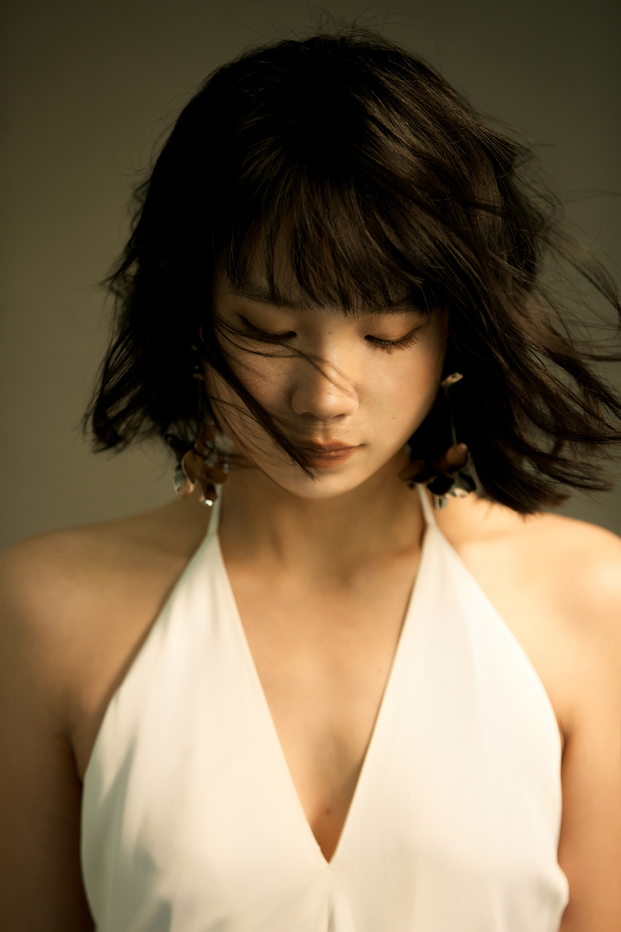 人像写真 精修（图ZMzc2NDY0MDAw） - 人像摄影 - 站酷设计师cj陈二狗原创素材 - 站酷ZCOOL