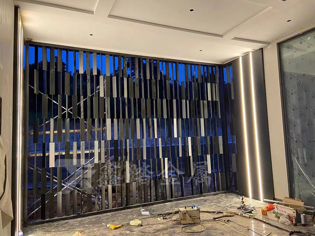 室内不锈钢格栅 不锈钢屏风隔断定制（图ZMzc2NDk3MzEy） - 工艺品设计 - 站酷设计师w13927702320原创素材 - 站酷ZCOOL