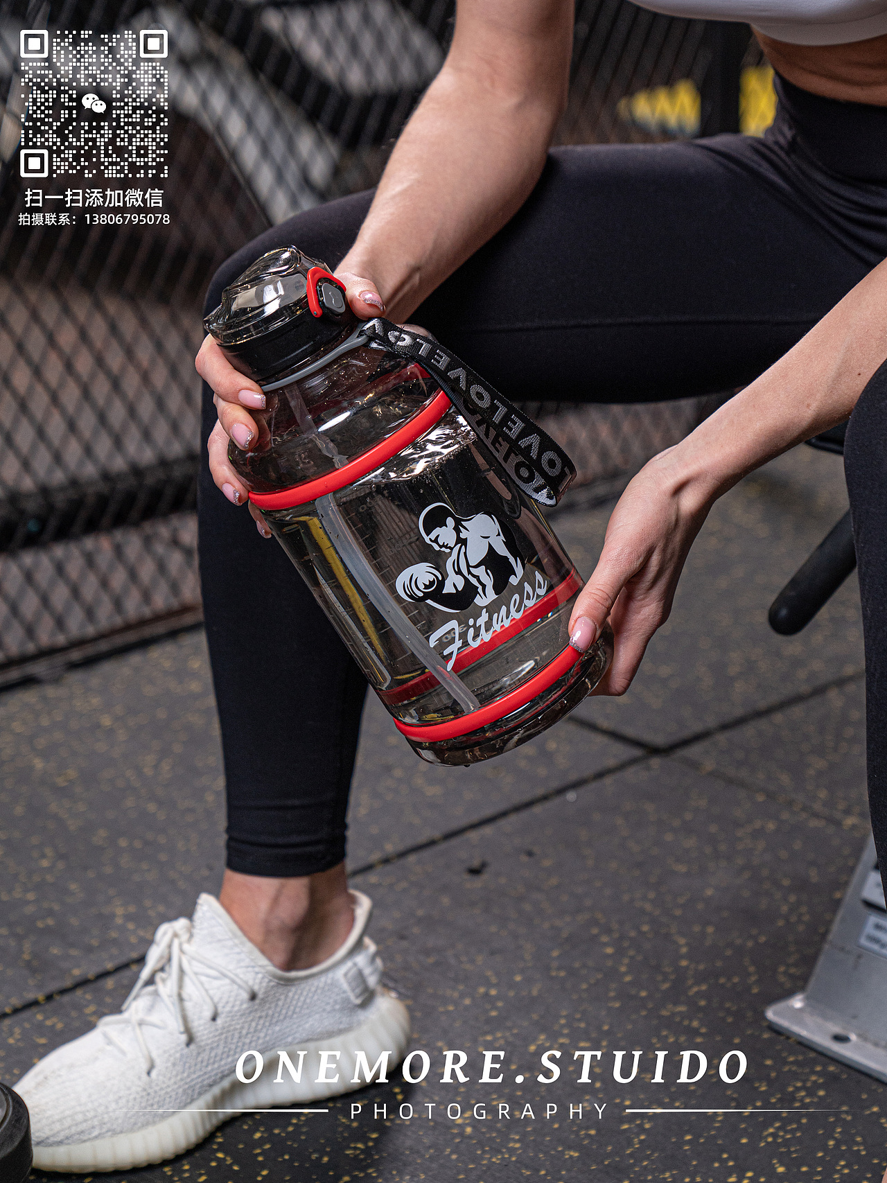 运动水杯拍摄案例（图ZMzc2NTMxNjUy） - 产品摄影 - 站酷设计师万魔影视Q皓子原创素材 - 站酷ZCOOL