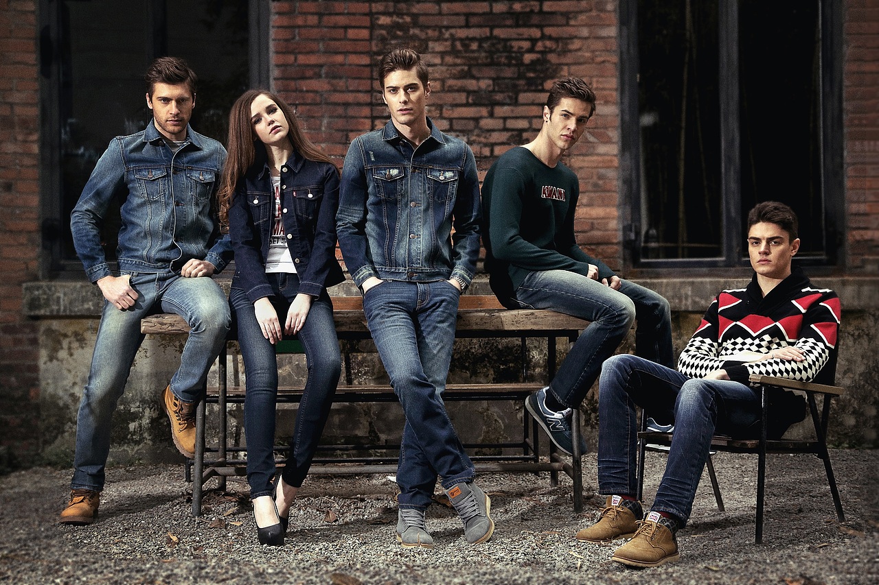 双曲线中性灰人像修图