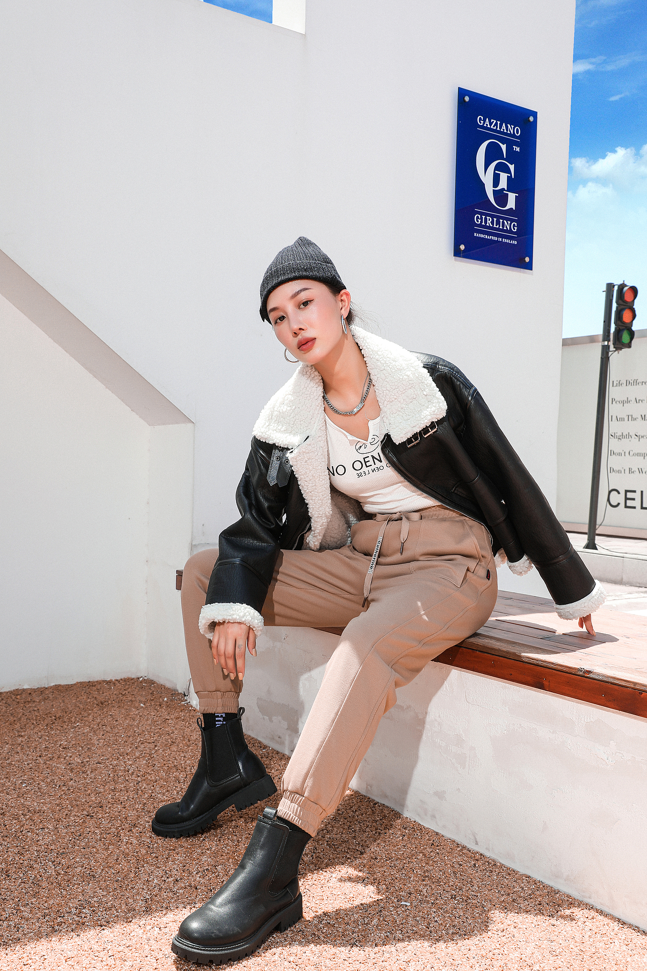 羽绒裤 鹅绒裤 雪地裤 运动裤 裤子拍摄案例