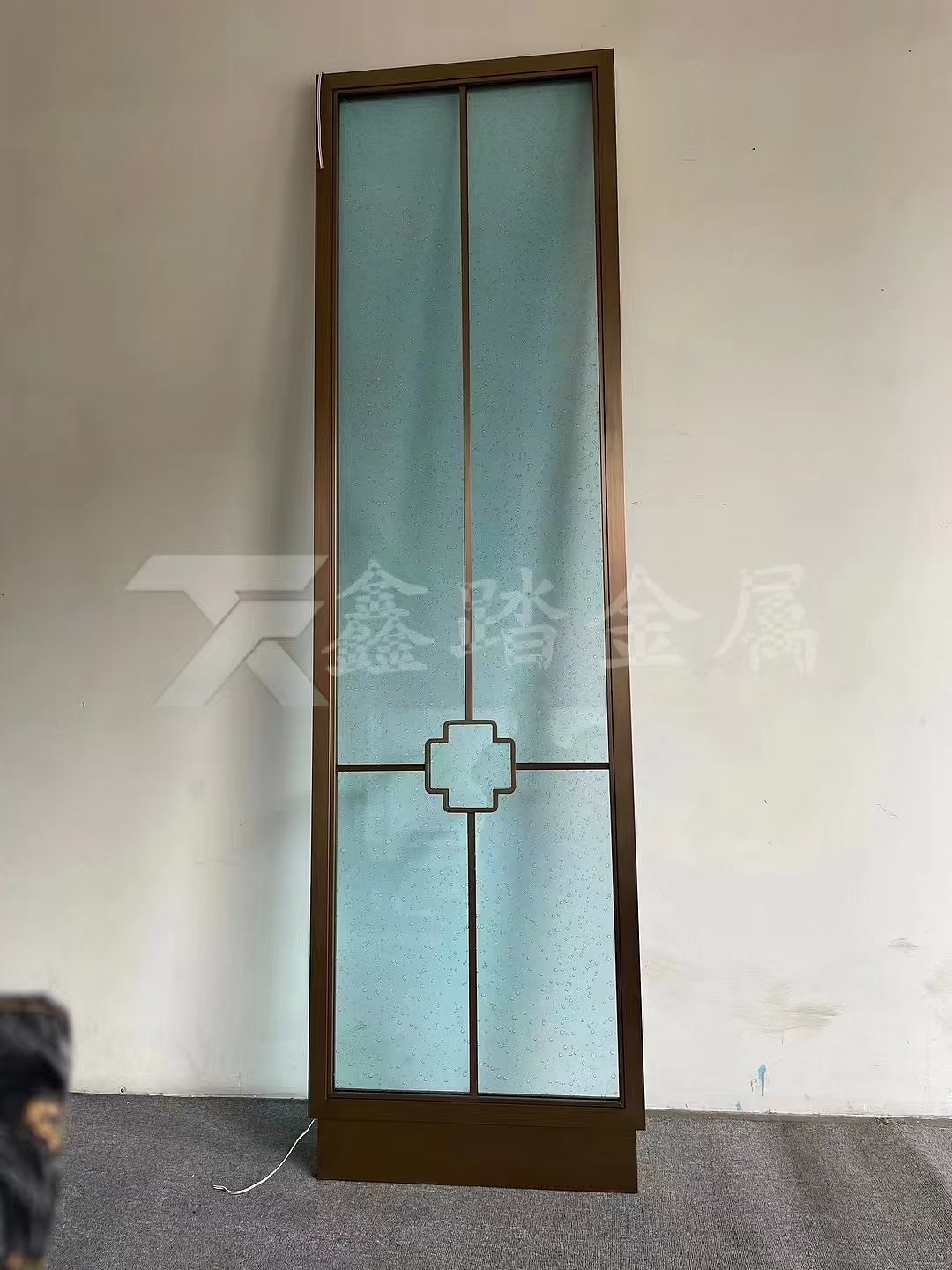 不锈钢玻璃屏风隔断（图ZMzc2NjcxNjY0） - 工艺品设计 - 站酷设计师众钰18928550441原创素材 - 站酷ZCOOL