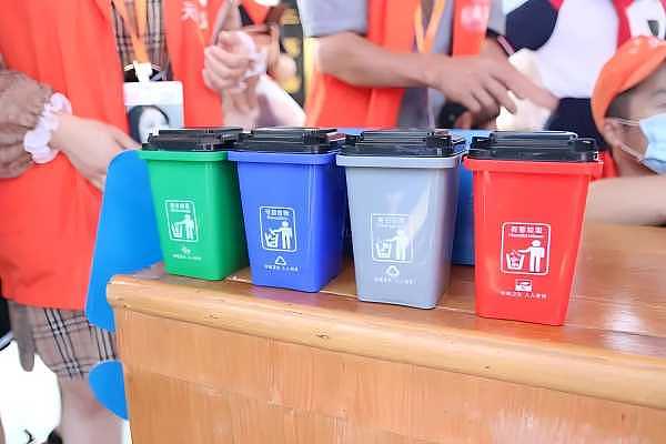 垃圾分类mg动画如何制作（图ZMzc2NzQ3MjA4） - 动画片 - 站酷设计师小美兔原创素材 - 站酷ZCOOL